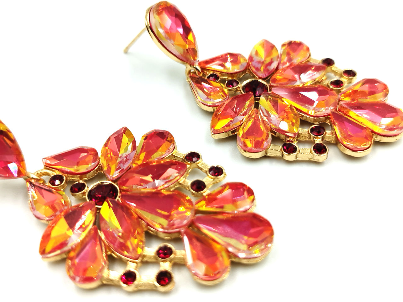 dakrya-lavas-skoularikia-me-lampera-stras-se-sxima-dakriou-2