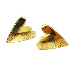 xrises-kardies-tou-ermi-epixrysomena-skoularikia-me-sxima-kardias-1